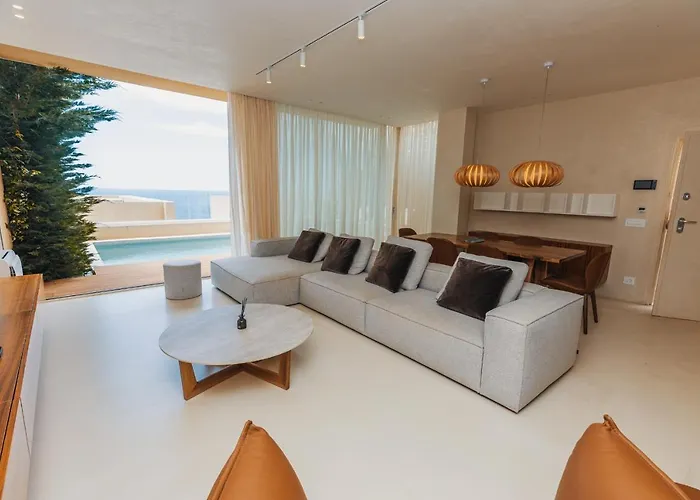 Eos Coast Palase Vlorë