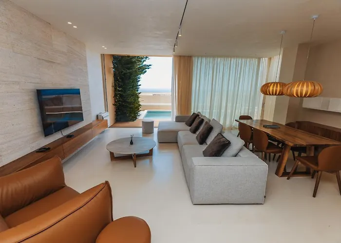 Eos Coast Palase 别墅 Vlorë