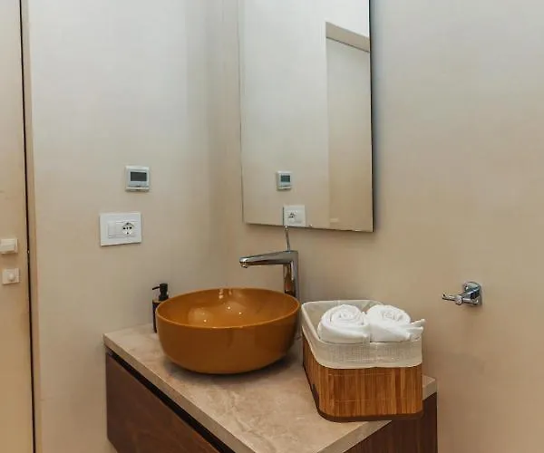 Eos Coast Palase Villa *